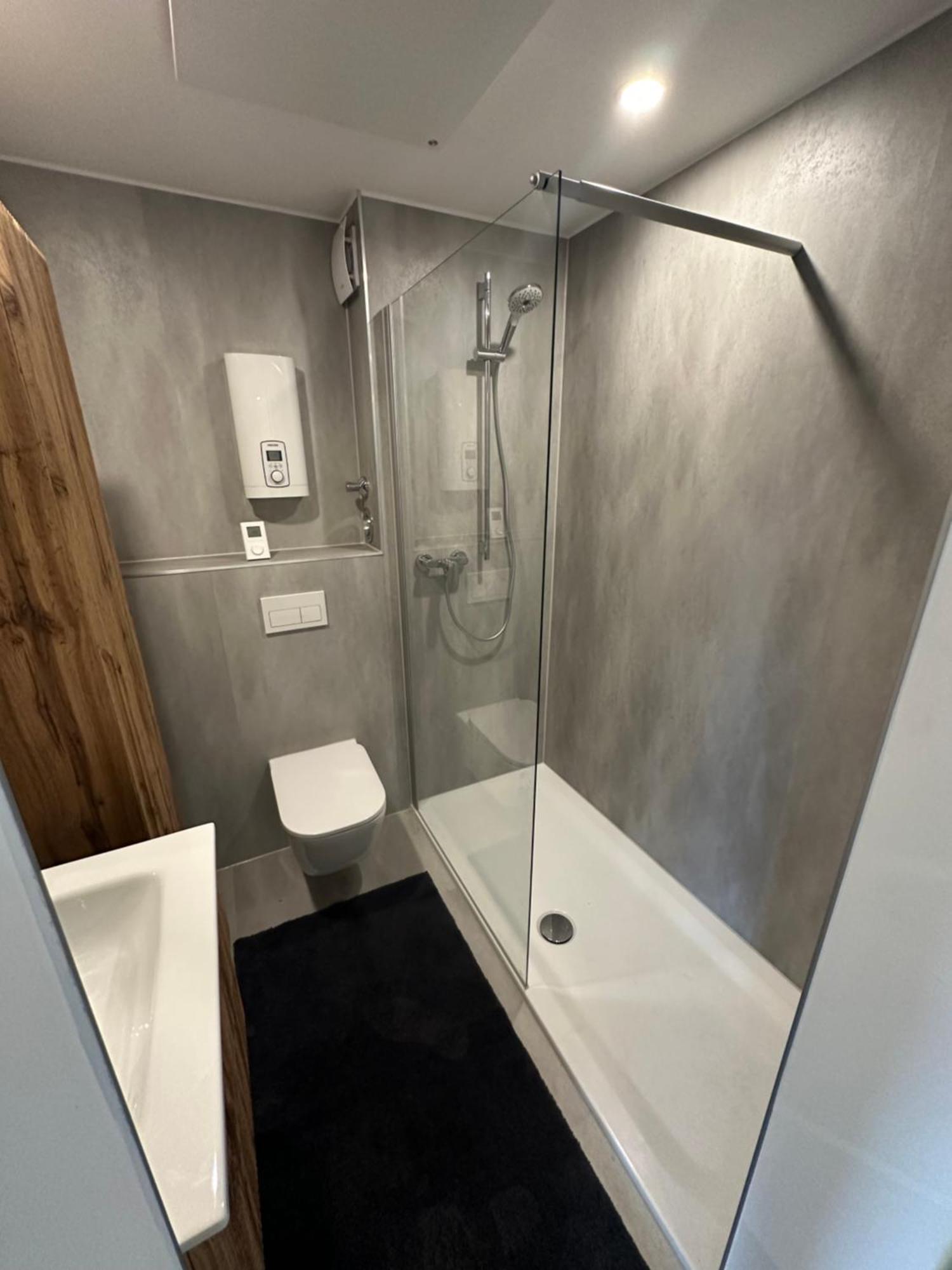 Rheinnest , Neue Und Gemuetliche Wohnung Dormagen Luaran gambar