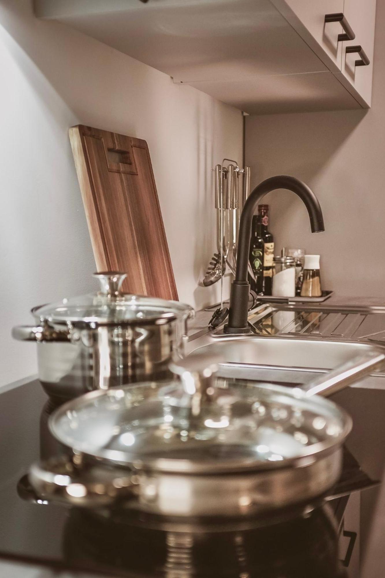 Rheinnest , Neue Und Gemuetliche Wohnung Dormagen Luaran gambar